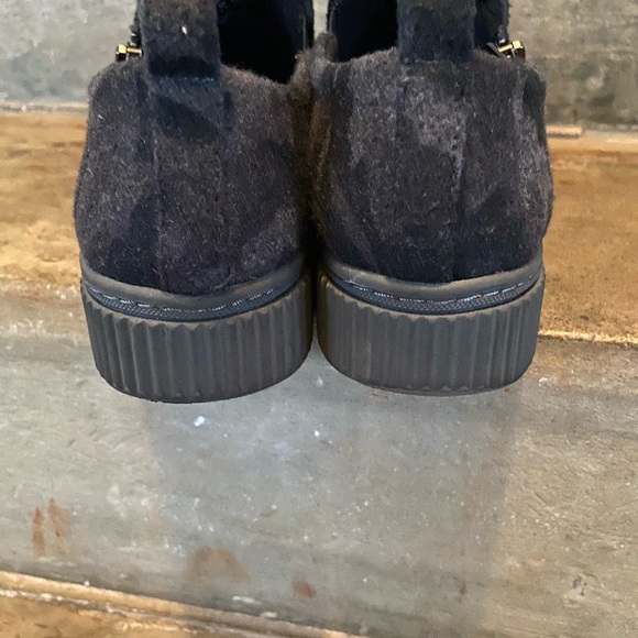 SOUL Naturalizer Black Camouflage Sneakers - Picture 6 of 8